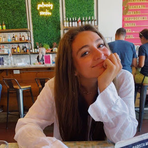 Meet your Posher, Bennett